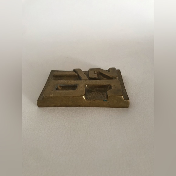 Vintage Brass Symbolical number 9 1/5 - Picture 5 of 8